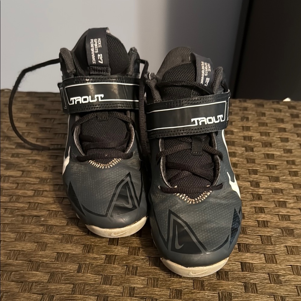 Boys Nike Trout Cleats